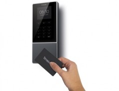 CONTROLADOR DE PRESENCA SAFESCAN TM-616 COM CODIGO PIN OU CA