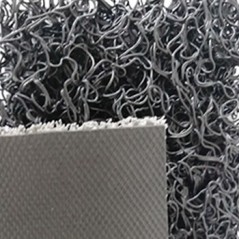 Tapete de Malha em PVC c/Fundo 14mm Preto-Metro Linear