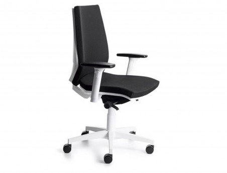 CADEIRA DE DIRECAO ROCADA BRACOS REGULAVEIS BASE POLIMERO ME