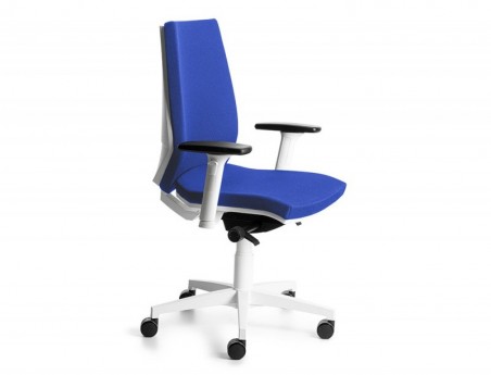 CADEIRA DE DIRECAO ROCADA BRACOS REGULAVEIS BASE POLIMERO ME