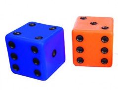 DADOS AMAYA EM GOMA EVA 20X20 CM